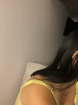 Snapshot of _HannahFox_ chatting on 02/22/26, 12:13 HannahFox online show from 02/22/26, 12:13