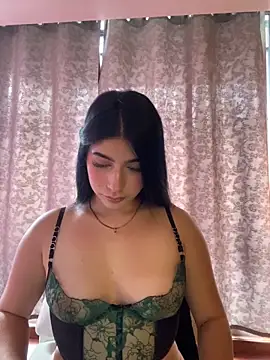 Snapshot of _HannahFox_ chatting on 03/23/26, 09:36 HannahFox online show from 03/23/26, 09:36