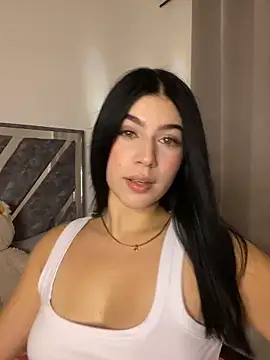 Snapshot of _HannahFox_ chatting on 04/06/26, 11:50 HannahFox online show from 04/06/26, 11:50