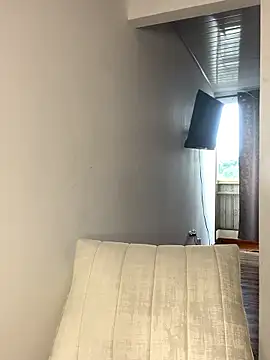 Snapshot of _HannahFox_ chatting on 02/06/26, 10:17 HannahFox online show from 02/06/26, 10:17