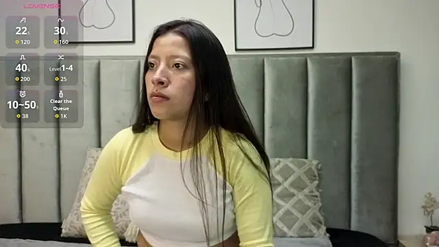 double temptation  online show from 05/04/26, 07:06