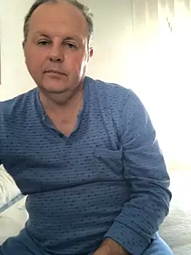 Snapshot of YachtCaptain10 chatting on 02/02/26, 10:36 YachtCaptain10 online show from 02/02/26, 10:36