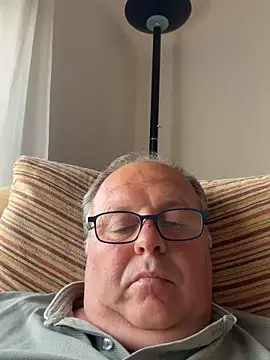 YachtCaptain10 online show from 05/11/26, 04:37