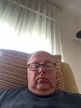 YachtCaptain10 online show from 05/06/26, 10:30