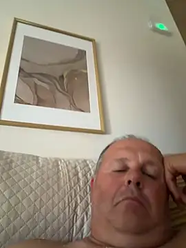YachtCaptain10 online show from 06/22/26, 05:54