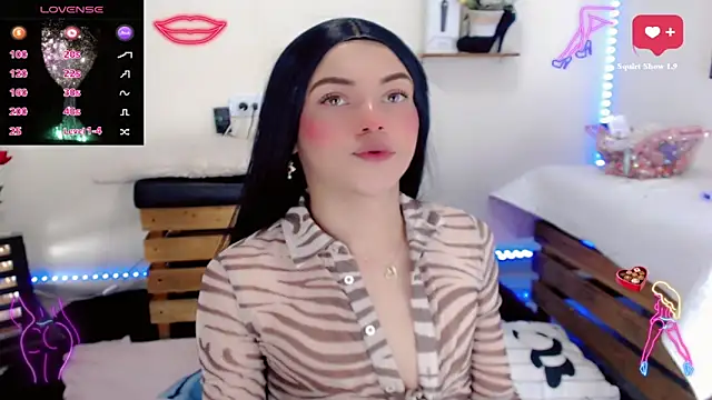 NathalialLooes online show from 03/31/26, 09:28