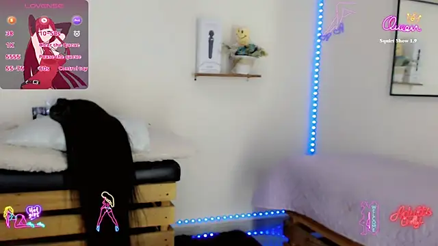 NathalialLooes online show from 04/02/26, 05:14