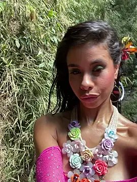 Snapshot of canela_salvaje chatting on 02/10/26, 05:23 canela salvaje online show from 02/10/26, 05:23