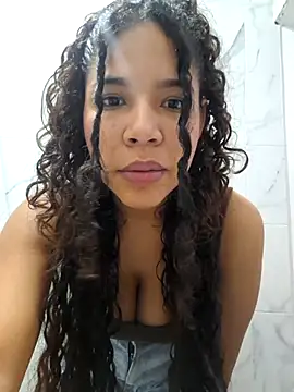 Snapshot of AshlyViper chatting on 02/15/26, 10:52 AshlyViper online show from 02/15/26, 10:52