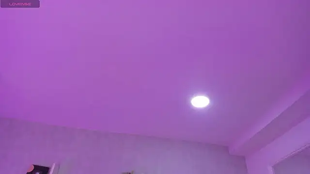 KarelyMitchel online show from 03/31/26, 12:40