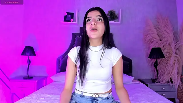 KarelyMitchel online show from 03/09/26, 12:52