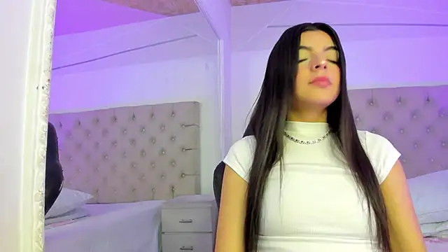 KarelyMitchel online show from 02/18/26, 01:51