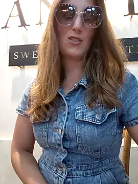 Snapshot of Alexdevil92 chatting on 02/27/26, 01:33 Alexdevil92 online show from 02/27/26, 01:33