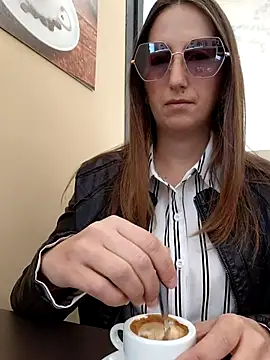 Alexdevil92 online show from 04/22/26, 07:59