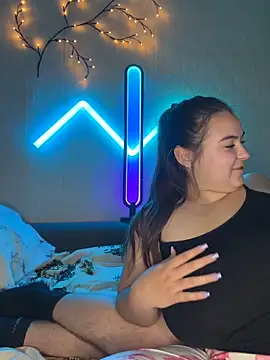 AlyaX X online show from 03/28/26, 01:56