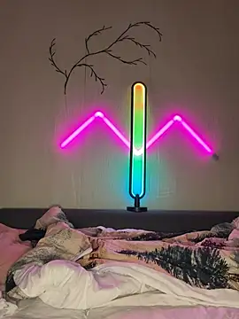 AlyaX X online show from 03/25/26, 08:08