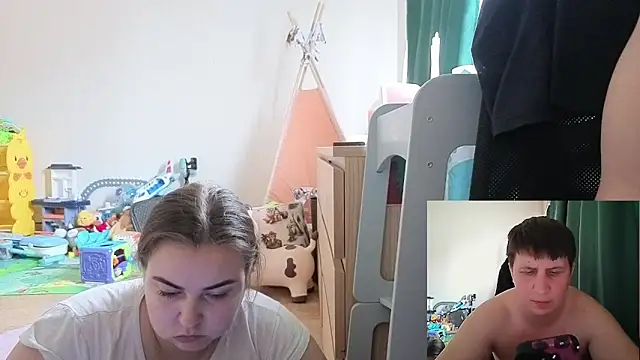 AlyaX X online show from 04/10/26, 01:07