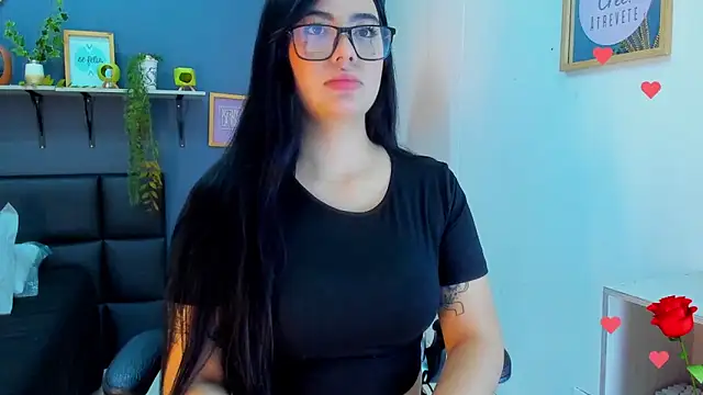 eliza pink24 online show from 02/19/26, 09:45