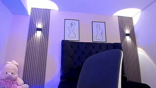 SARHA ANTONELLI online show from 02/20/26, 12:07