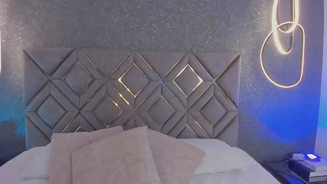 Bella-Swant online show from 02/02/26, 07:35