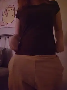 Snapshot of missydollxo chatting on 02/28/26, 05:40 missydollxo online show from 02/28/26, 05:40