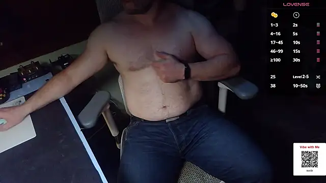 under the desk40 online show from 06/04/26, 07:29