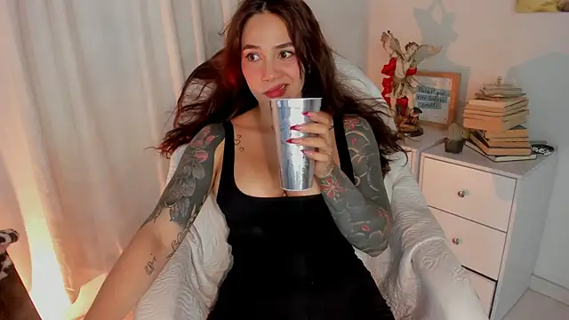 Victoria-swan online show from 02/09/26, 09:35