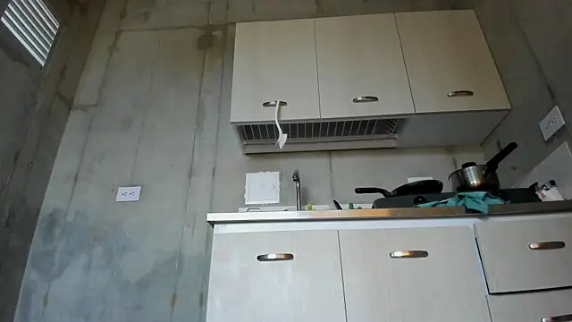 chiarafustox online show from 03/31/26, 10:01