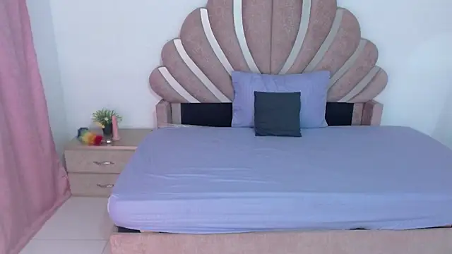 mia fox666 online show from 02/05/26, 11:33