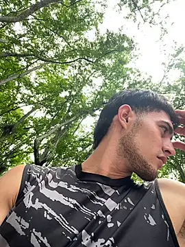 jhayko22 online show from 04/15/26, 02:43