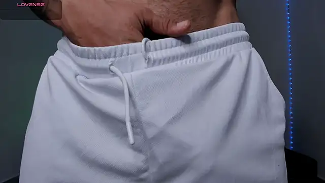 ryanwhite3 online show from 02/07/26, 07:44