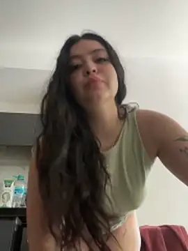 lolaaculaa online show from 03/31/26, 03:58