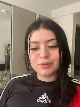 lolaaculaa online show from 04/11/26, 03:49