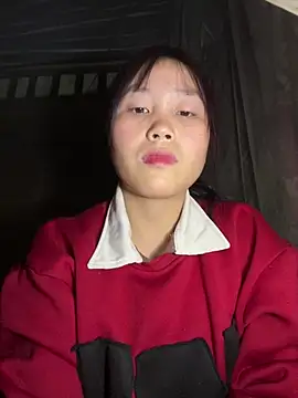 Snapshot of kekely chatting on 02/15/26, 02:05 kekely online show from 02/15/26, 02:05