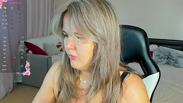 LilyBel online show from 07/12/26, 12:44