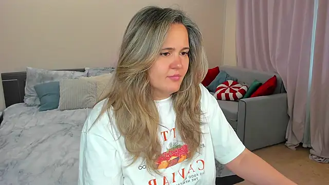 LilyBel online show from 06/02/26, 01:05