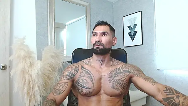 Snapshot of brooklyn- chatting on 05/19/26, 03:19 brooklyn- online show from 05/19/26, 03:19