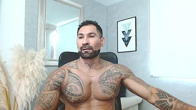 Snapshot of brooklyn- chatting on 06/04/26, 03:28 brooklyn- online show from 06/04/26, 03:28