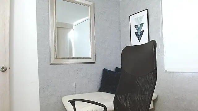 Snapshot of brooklyn- chatting on 02/10/26, 02:38 brooklyn- online show from 02/10/26, 02:38