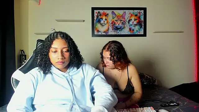 meredit cris23 online show from 02/07/26, 05:59