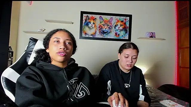 meredit cris23 online show from 02/15/26, 12:48