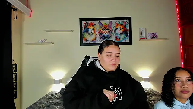 meredit cris23 online show from 02/19/26, 03:25