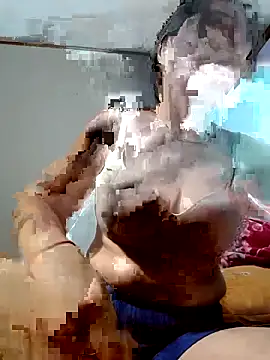 Snapshot of Marui-1 chatting on 02/28/26, 09:31 Marui-1 online show from 02/28/26, 09:31