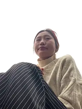 Snapshot of ngoccc-nga chatting on 02/17/26, 01:36 ngoccc-nga online show from 02/17/26, 01:36