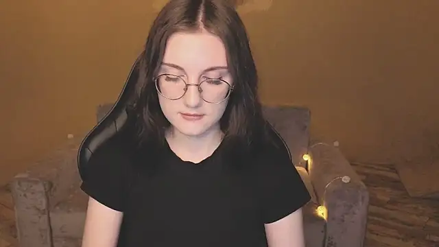 Snapshot of VixenLight chatting on 02/02/26, 01:48 VixenLight online show from 02/02/26, 01:48