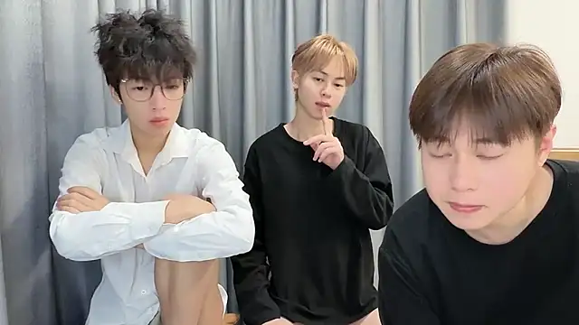 No 1MiaoMiao-Kk online show from 02/07/26, 11:40