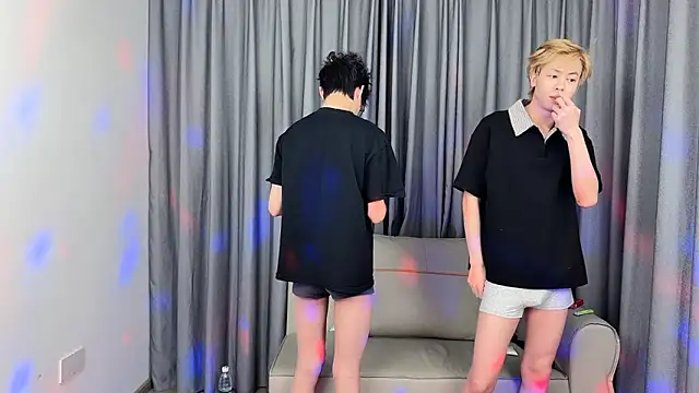 No 1MiaoMiao-Kk online show from 02/24/26, 11:11