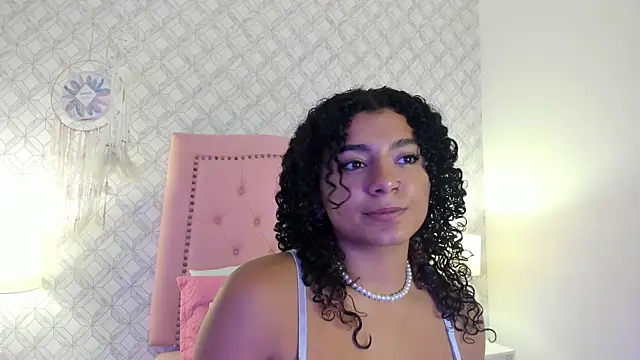 Snapshot of sweets_one chatting on 06/10/26, 03:30 sweets one online show from 06/10/26, 03:30
