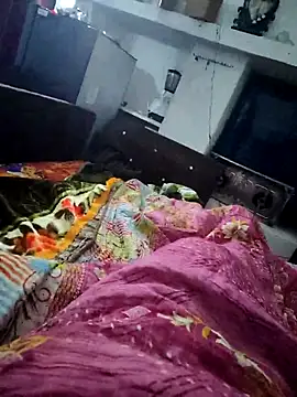 Divyanshi hott online show from 02/08/26, 04:37
