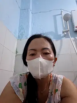 Snapshot of Baby-loveass69 chatting on 02/26/26, 12:43 Baby-loveass69 online show from 02/26/26, 12:43